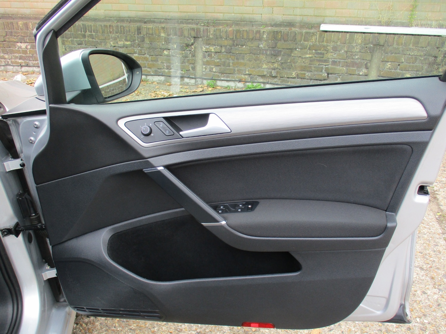 Used Volkswagen Golf 2017 for sale - 75918705: Photo 12