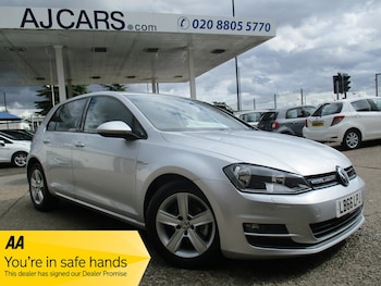 Used Volkswagen Golf 2017 for sale - 75918705: Photo