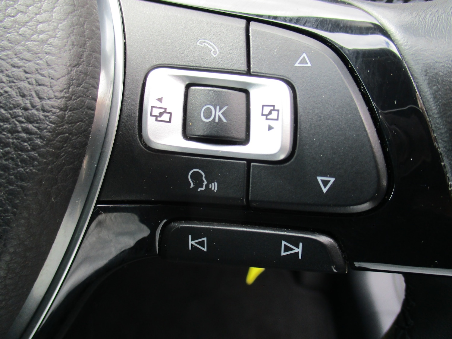 Used Volkswagen Golf 2017 for sale - 75918705: Photo 21