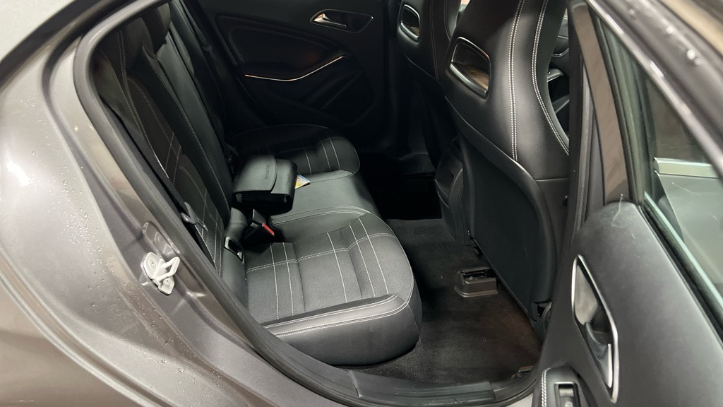 Used Mercedes-Benz A-Class 2013 for sale - 77491050: Photo 8