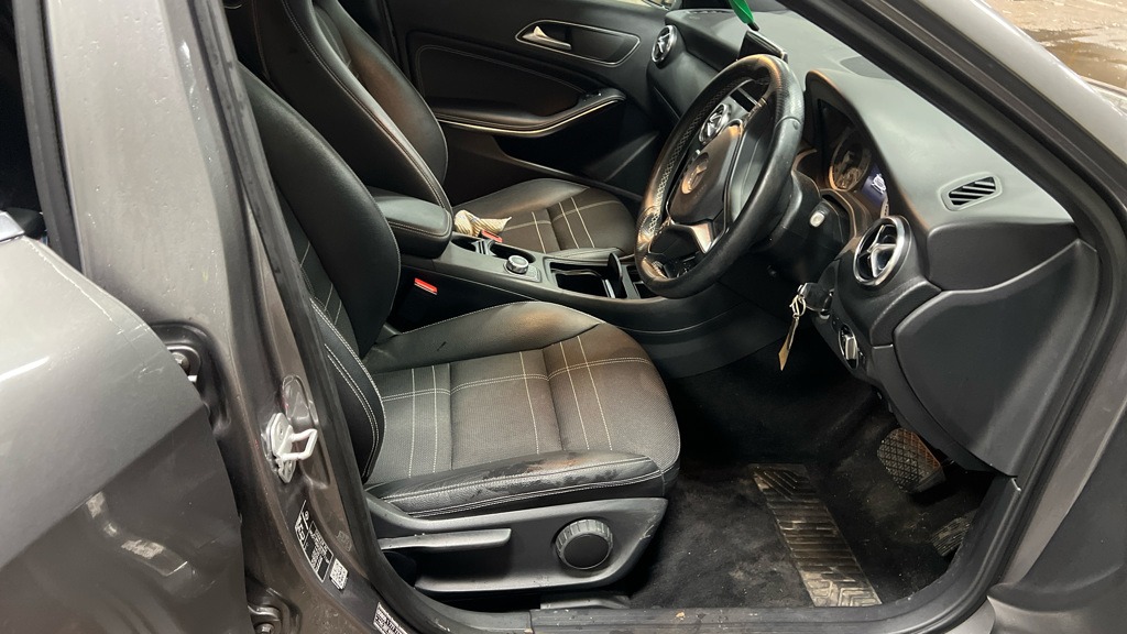 Used Mercedes-Benz A-Class 2013 for sale - 77491050: Photo 9