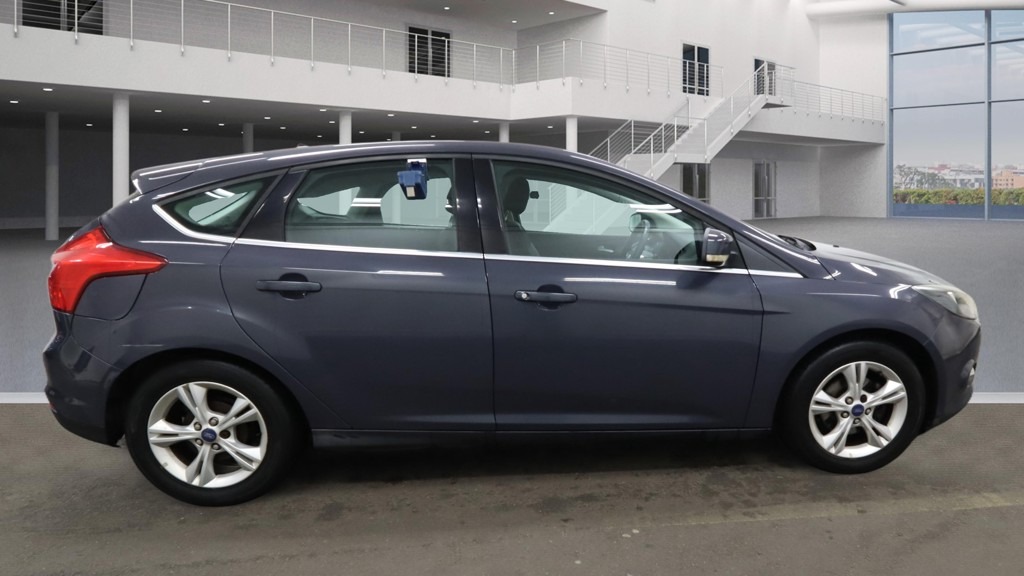Used Ford Focus 2011 for sale - 77813219: Photo 5