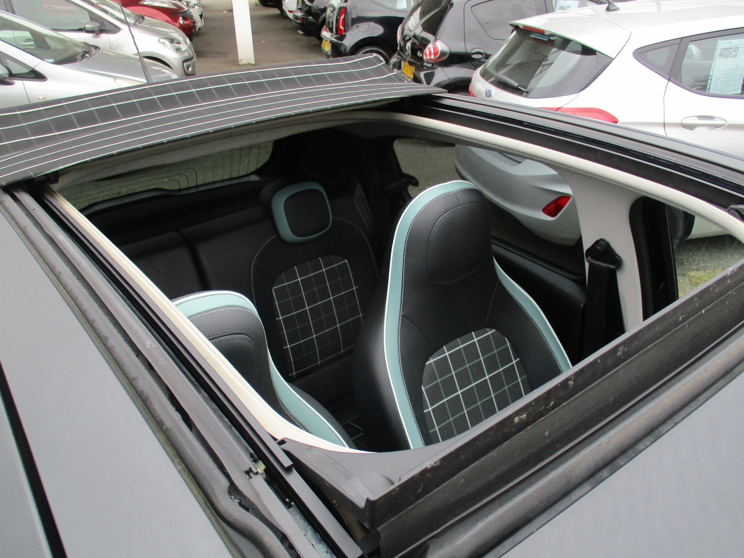 Used Renault Twingo 2017 for sale - 77996666: Photo 8