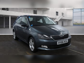 Used Skoda Fabia 2016 for sale - 77168012: Photo