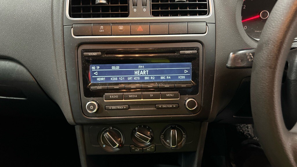 Used Volkswagen Polo 2012 for sale - 76681910: Photo 11