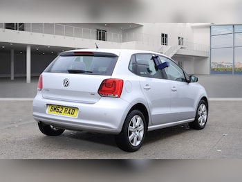 Used Volkswagen Polo 2012 for sale - 76681910: Photo