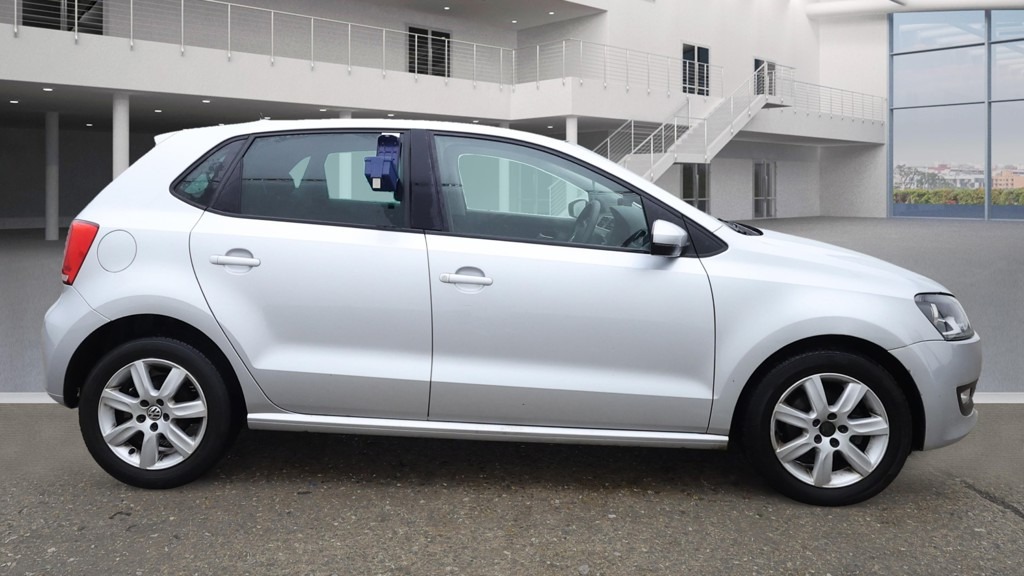 Used Volkswagen Polo 2012 for sale - 76681910: Photo 5