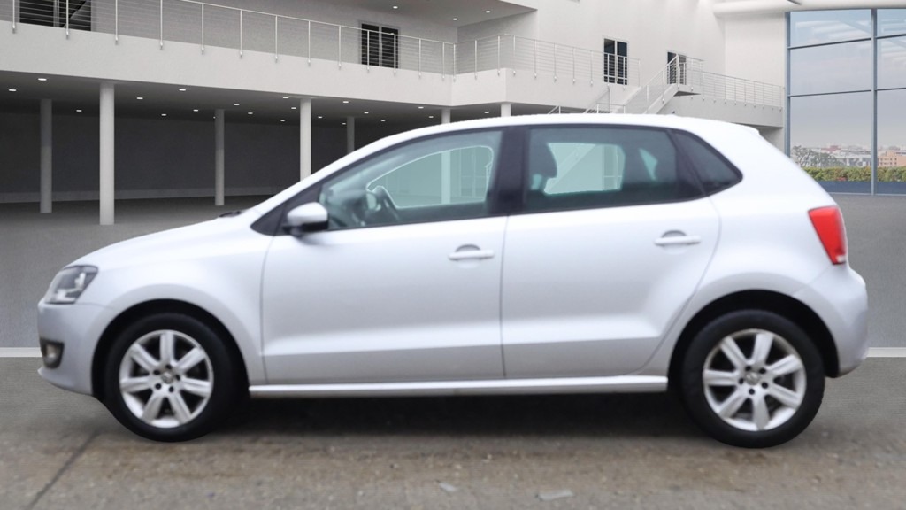 Used Volkswagen Polo 2012 for sale - 76681910: Photo 6