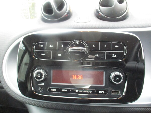 Used smart fortwo 2016 for sale - 76288536: Photo 12
