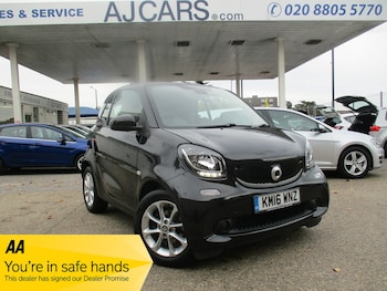 Used smart fortwo 2016 for sale - 76288536: Photo