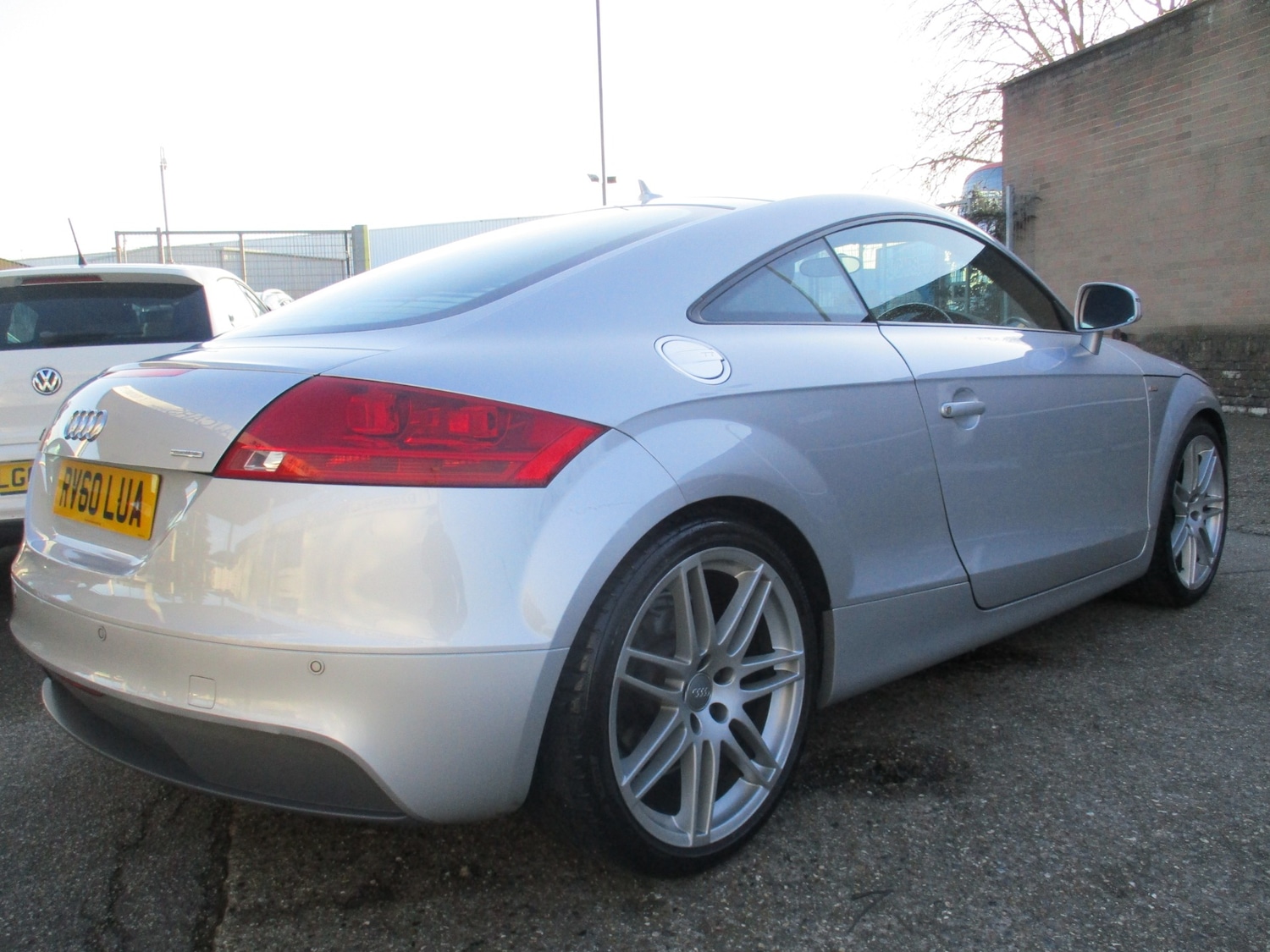 Used Audi TT 2011 for sale - 77434735: Photo 3