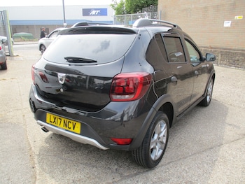 Used Dacia Sandero Stepway 2017 for sale - 79208256: Photo