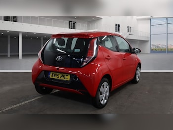 Used Toyota AYGO 2015 for sale - 77336657: Photo