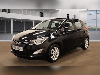 Used Hyundai i20 2013 for sale - 77429340: Photo