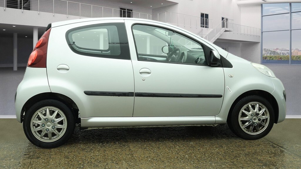 Used Peugeot 107 2013 for sale - 77567759: Photo 5