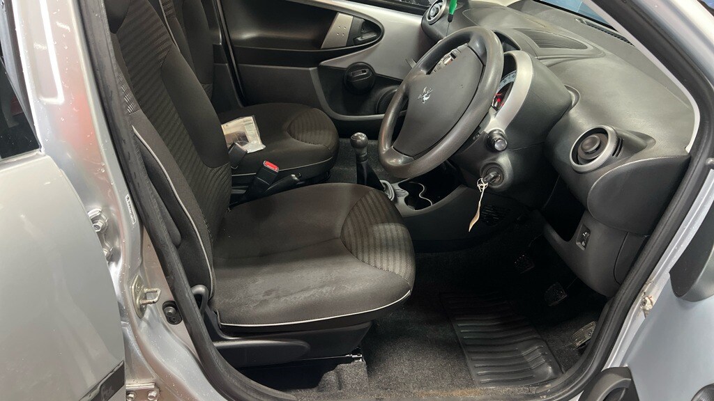 Used Peugeot 107 2013 for sale - 77567759: Photo 9