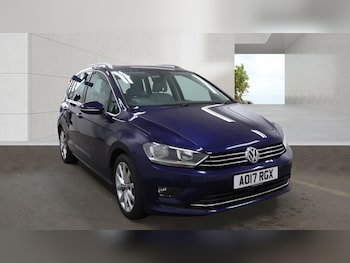 Used Volkswagen Golf SV 2017 for sale - 79489315: Photo