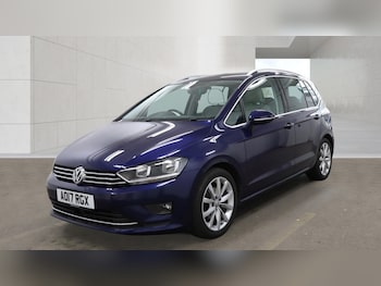 Used Volkswagen Golf SV 2017 for sale - 79489315: Photo