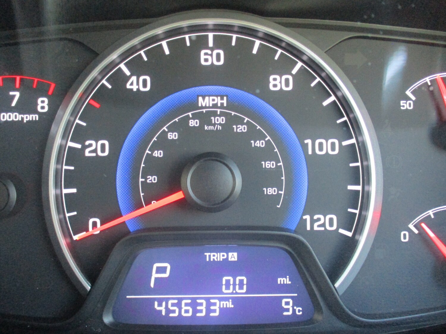 Used Hyundai i10 2014 for sale - 77194804: Photo 20