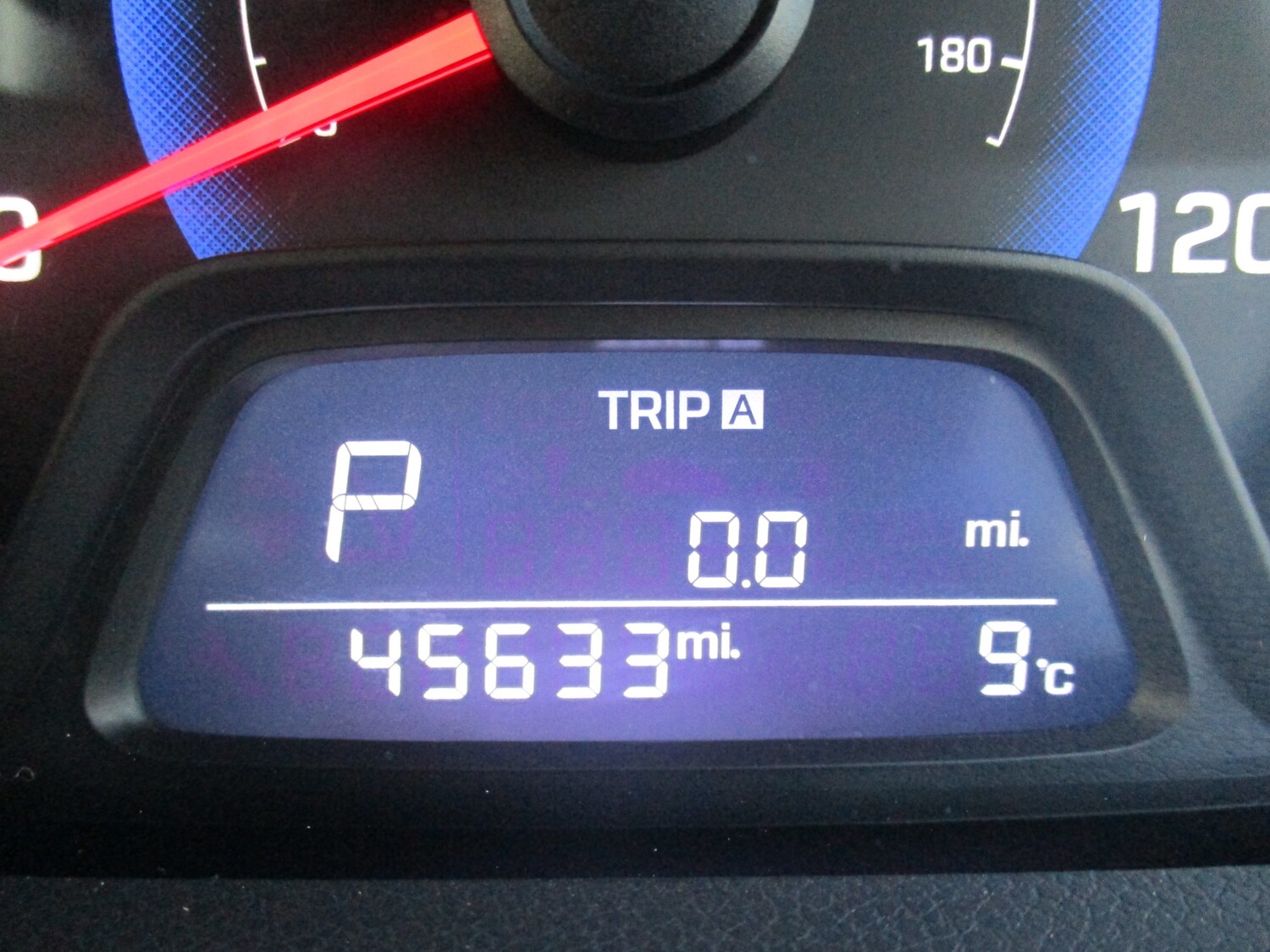 Used Hyundai i10 2014 for sale - 77194804: Photo 21