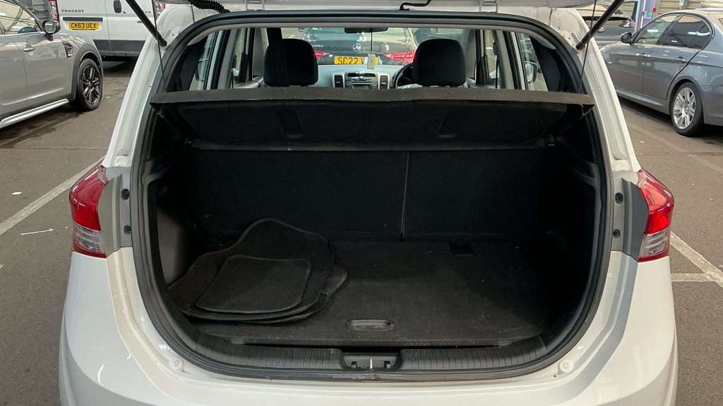 Used Hyundai Ix20 2014 for sale - 77123652: Photo 7