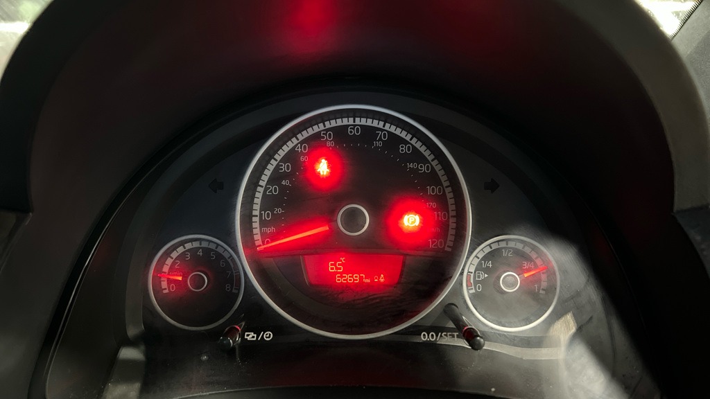 Used Volkswagen up! 2015 for sale - 77514595: Photo 10