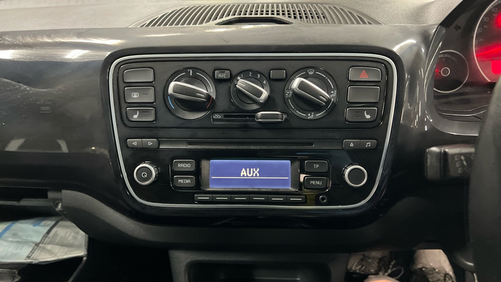 Used Volkswagen up! 2015 for sale - 77514595: Photo 11