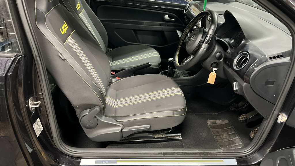 Used Volkswagen up! 2015 for sale - 77514595: Photo 9