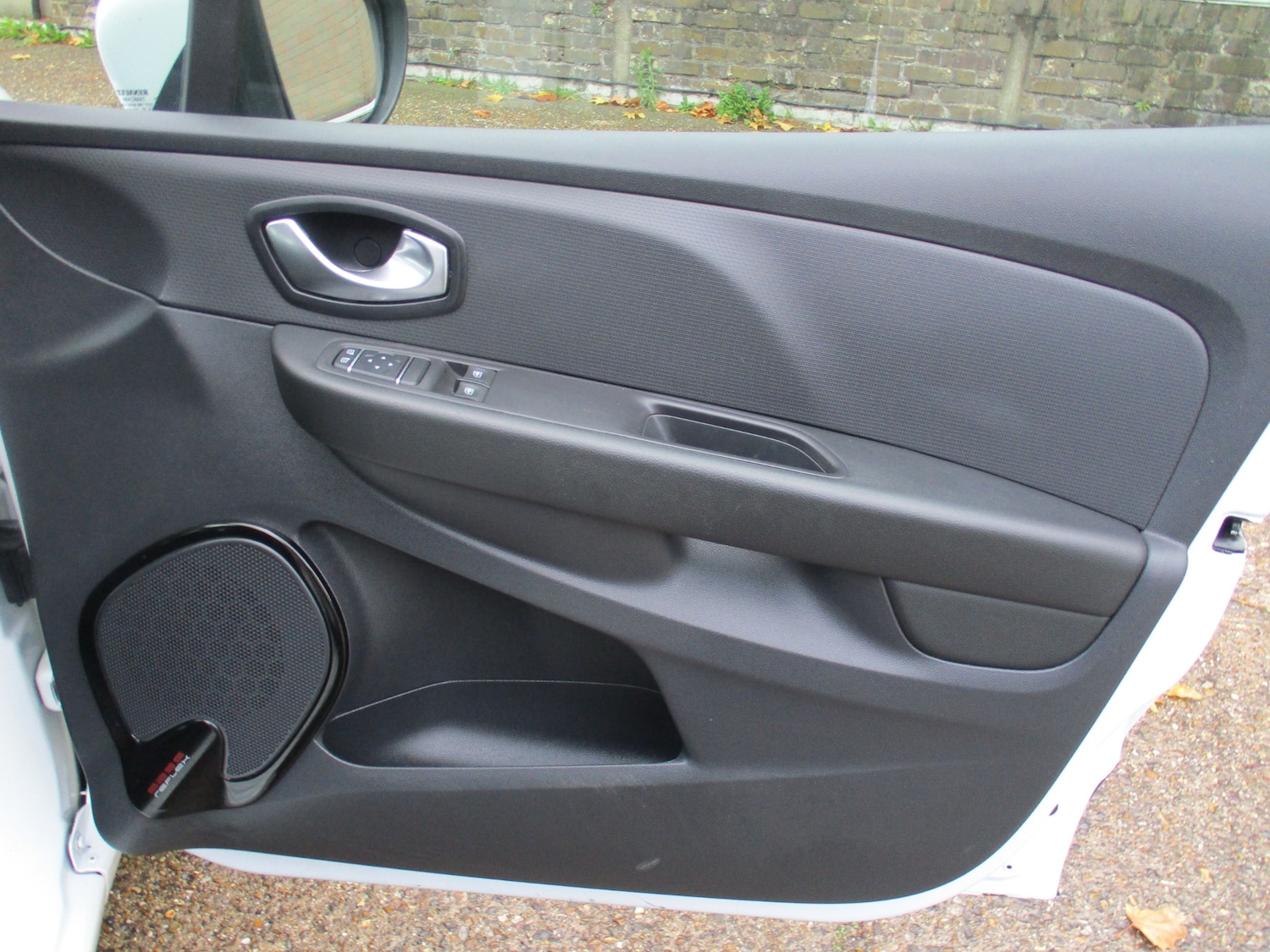 Used Renault Clio 2017 for sale - 76403098: Photo 14