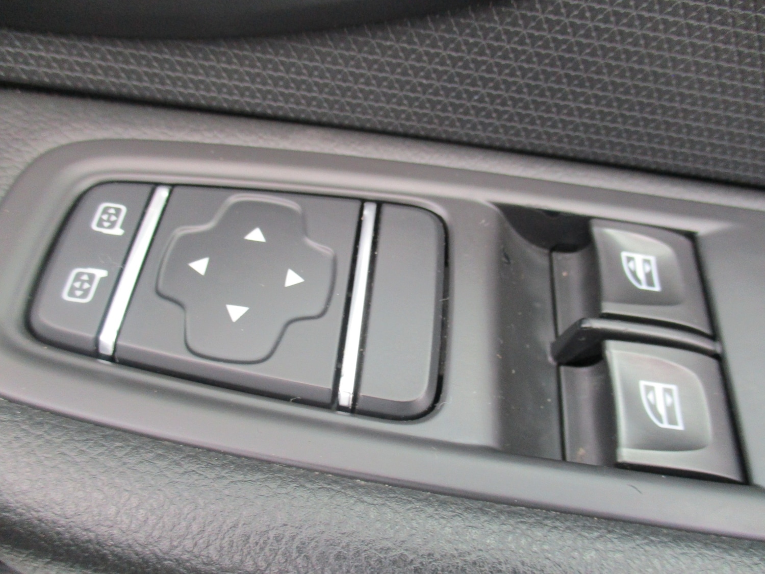 Used Renault Clio 2017 for sale - 76403098: Photo 16