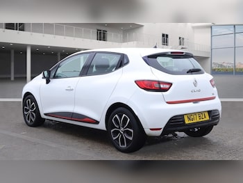 Used Renault Clio 2017 for sale - 76403098: Photo