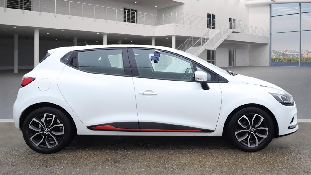 Used Renault Clio 2017 for sale - 76403098: Photo 5