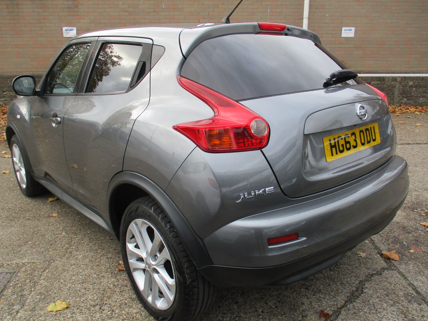 Used Nissan Juke 2014 for sale - 76402941: Photo 4