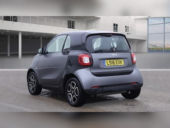 Used Nissan Pulsar 2016 for sale - 76449741: Photo