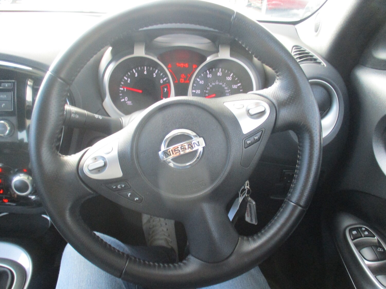Used Nissan Juke 2011 for sale - 76342697: Photo 13
