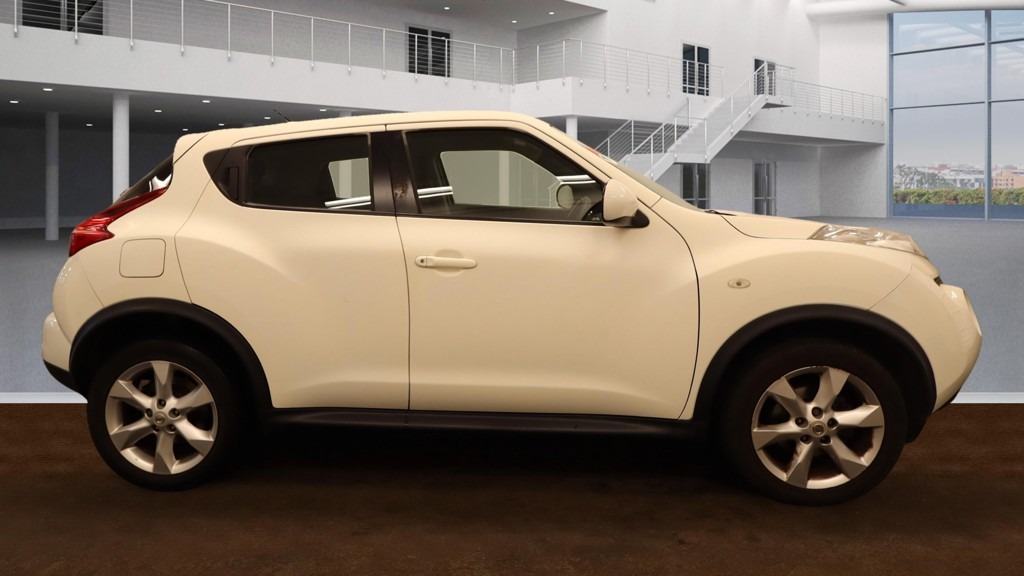 Used Nissan Juke 2011 for sale - 76342697: Photo 5