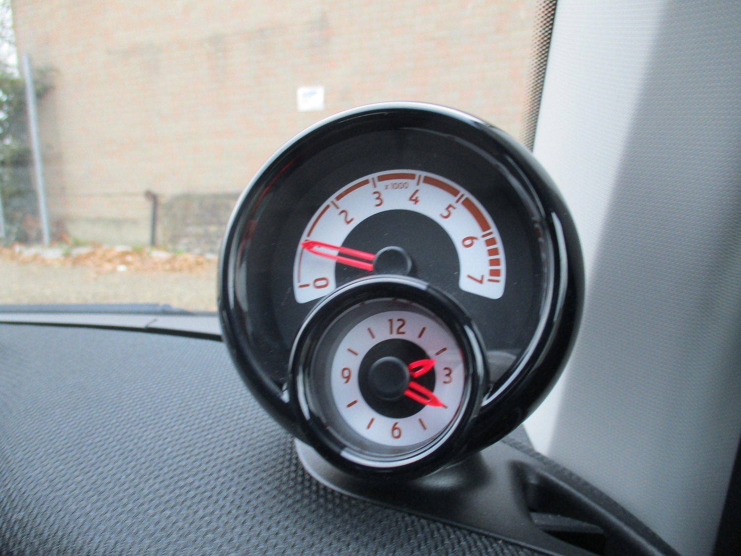 Used smart fortwo 2017 for sale - 76576645: Photo 18