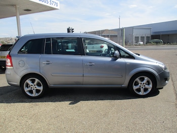 Used Vauxhall Zafira 2010 for sale - 79365555: Photo