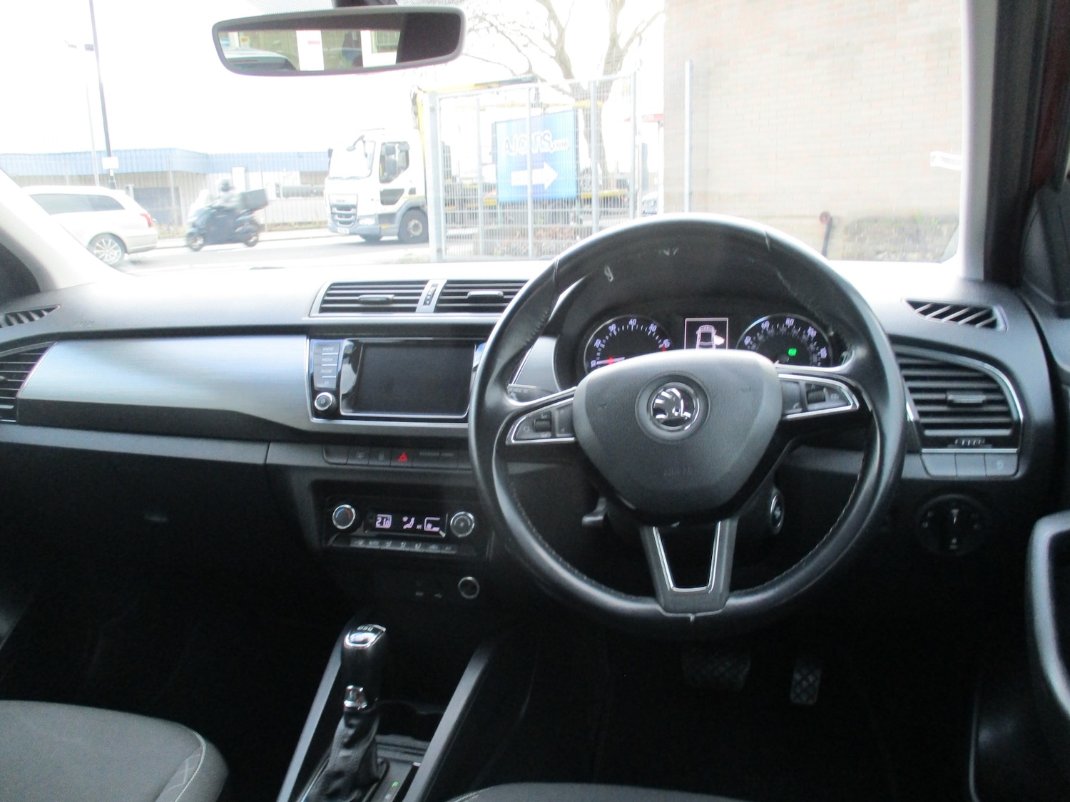 Used Skoda Fabia 2015 for sale - 77603649: Photo 14