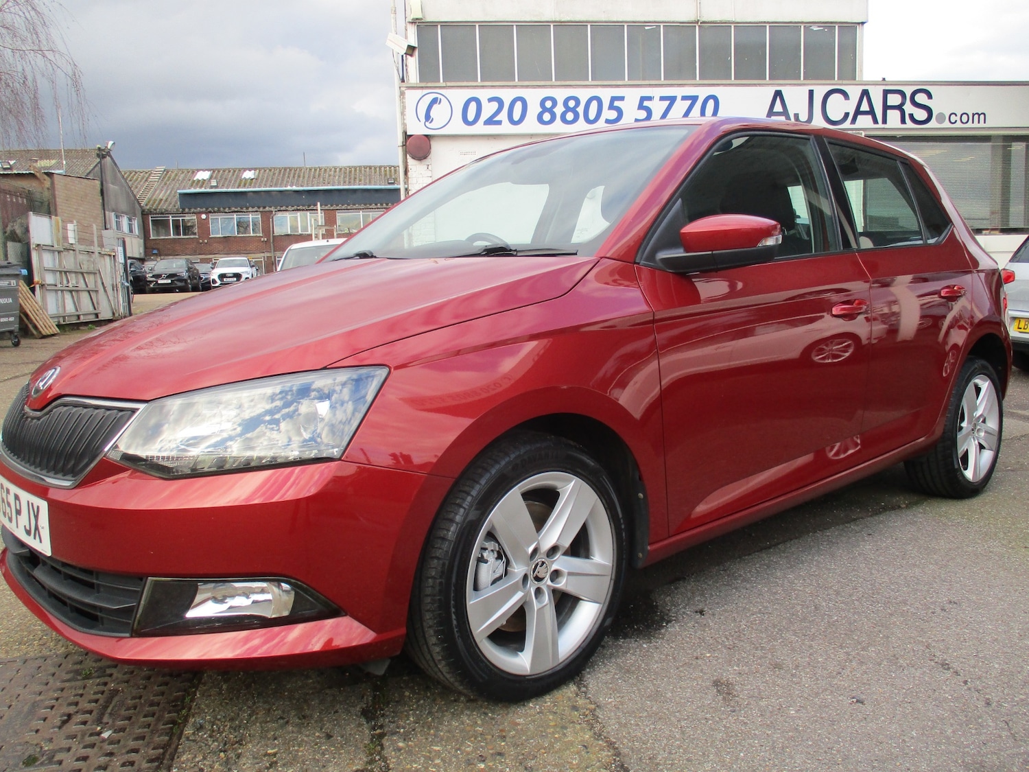 Used Skoda Fabia 2015 for sale - 77603649: Photo 5