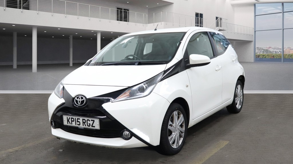 Used Toyota AYGO 2015 for sale - 77945262: Photo 2