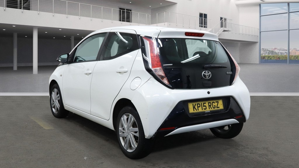 Used Toyota AYGO 2015 for sale - 77945262: Photo 3