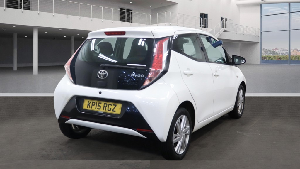 Used Toyota AYGO 2015 for sale - 77945262: Photo 4