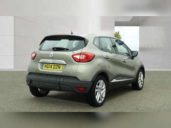 Used Renault Captur 2014 for sale - 79098095: Photo