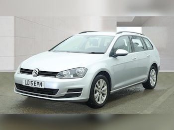 Used Volkswagen Golf 2015 for sale - 78419393: Photo