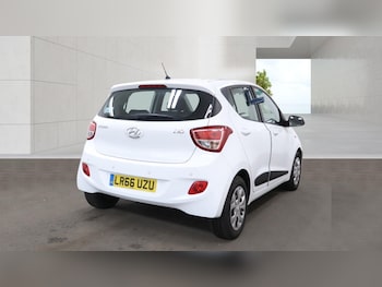 Used Hyundai i10 2016 for sale - 78389905: Photo