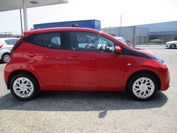 Used Toyota AYGO 2019 for sale - 79138149: Photo