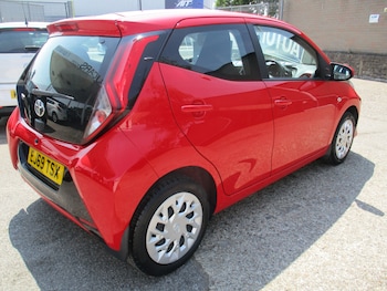 Used Toyota AYGO 2019 for sale - 79138149: Photo