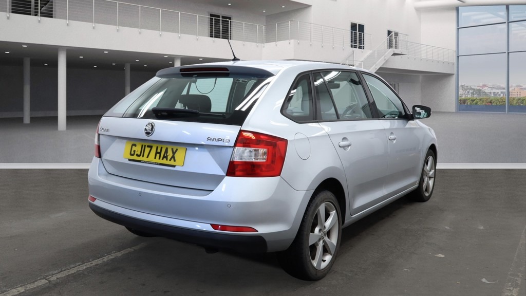 Used Skoda Rapid Spaceback 2017 for sale - 76734884: Photo 5