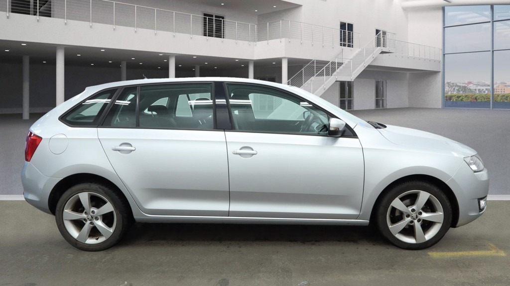 Used Skoda Rapid Spaceback 2017 for sale - 76734884: Photo 6